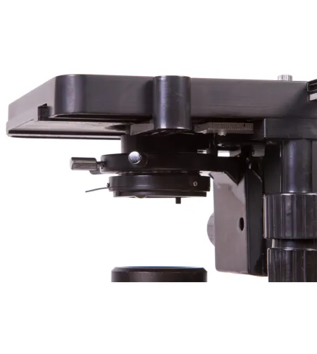 Levenhuk 720B Binokulārais mikroskops