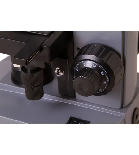 Цифровой монокулярный микроскоп Levenhuk D320L BASE 3M