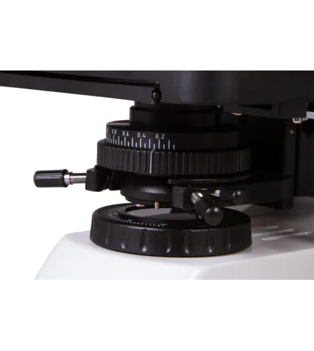 Levenhuk MED D30T skaitmeninis trinokulinis mikroskopas