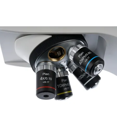 Trinokulārais mikroskops, Levenhuk MED D45T LCD digitālais