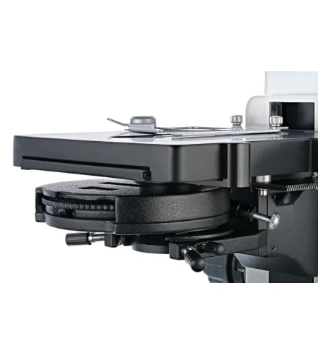 Trinokulārais mikroskops, Levenhuk MED D45T LCD digitālais