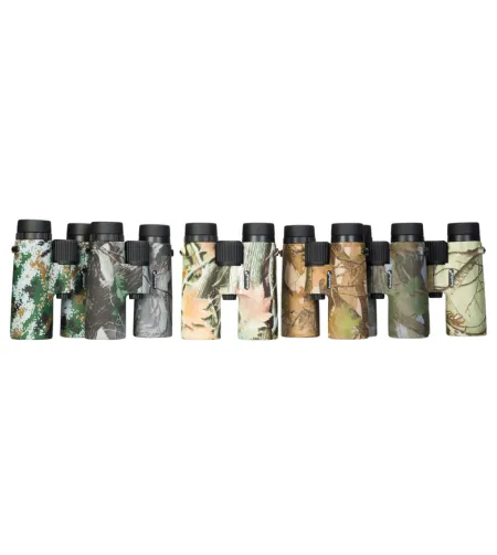 Levenhuk Camo Maple 10x42 Binoculars with Reticle