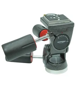 Omegon 3 krypčių galvutė plokščia galva Titania 500 3D