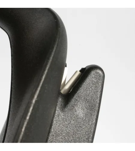 Mikado nažu asināmais