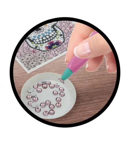 Blizgučiai – meksikietiška kaukolė, Buki