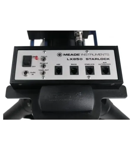 Tvirtinkite LX850 EQ GoTo Starlock be trikojo
