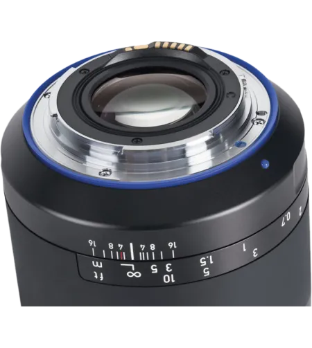 Zeiss Milvus 35mm f/1.4mm Nikon F (ZF.2)