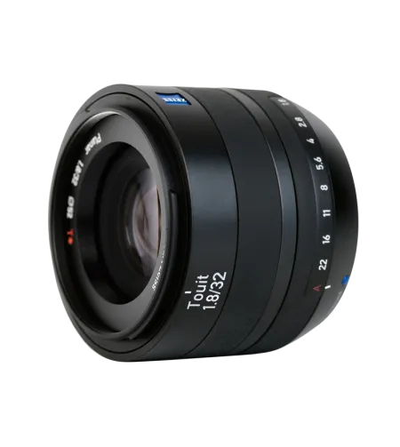 Zeiss Touit 32mm f/1.8 Fuji X
